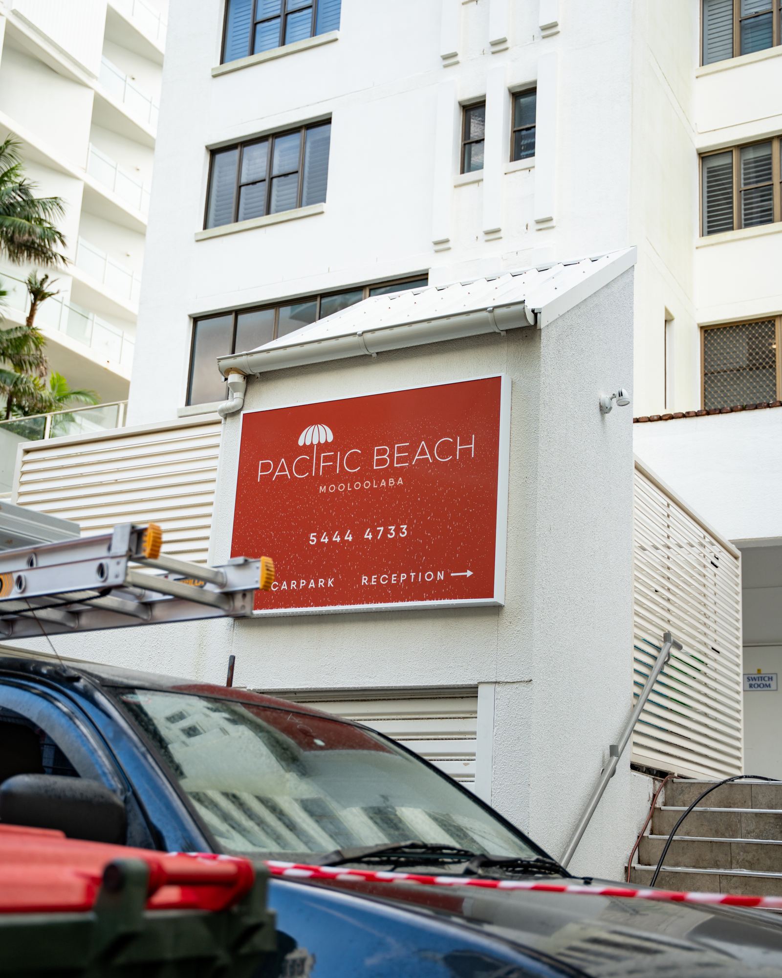 Pacific Beach building entrance during a scheduled clean